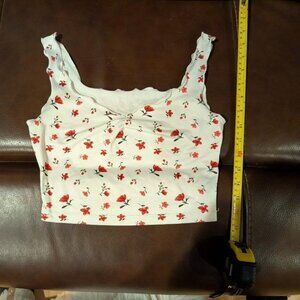 Beautiful Floral SHEIN Ditsy Red Floral Print Crop Tank Top Size S.